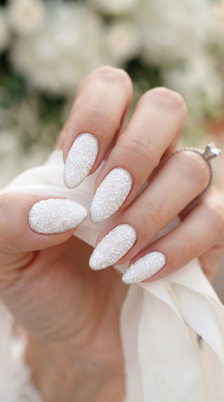 Angelic Lace Embossed - 28 white nails