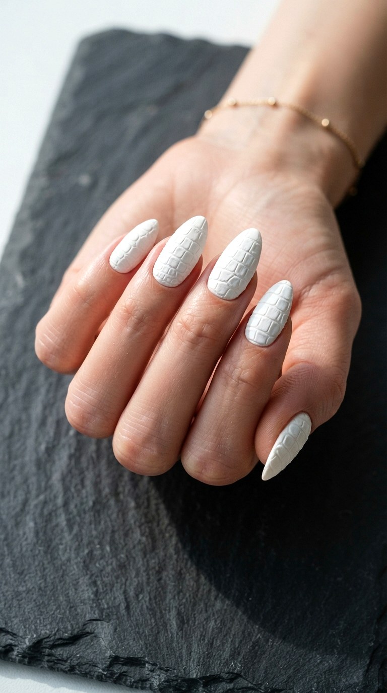 Crocodile Embossed Texture - 27 white almond nails