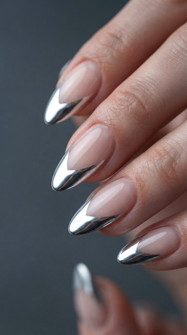 White Chrome Curved Tips - 28 white nails
