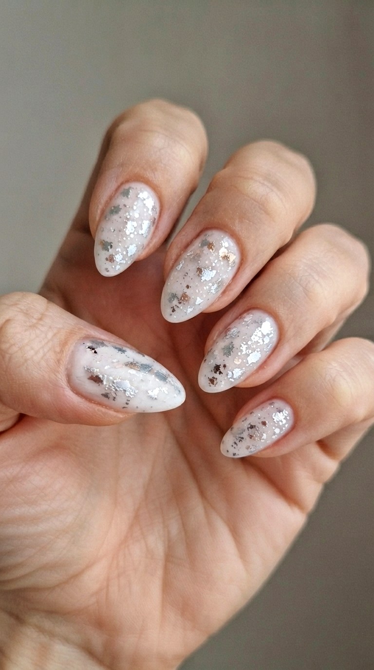 White Foil Transfer Glaze - 28 white nails