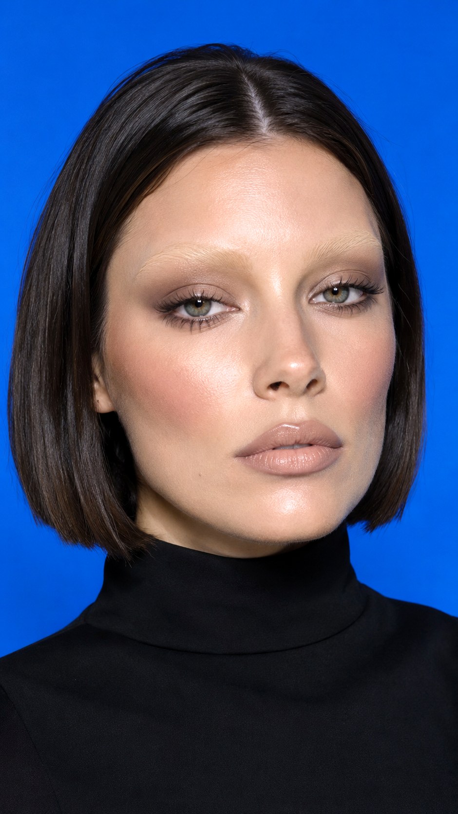 Bleached Brows With Editorial Nude Makeup - 22 eyebrows make up ideas