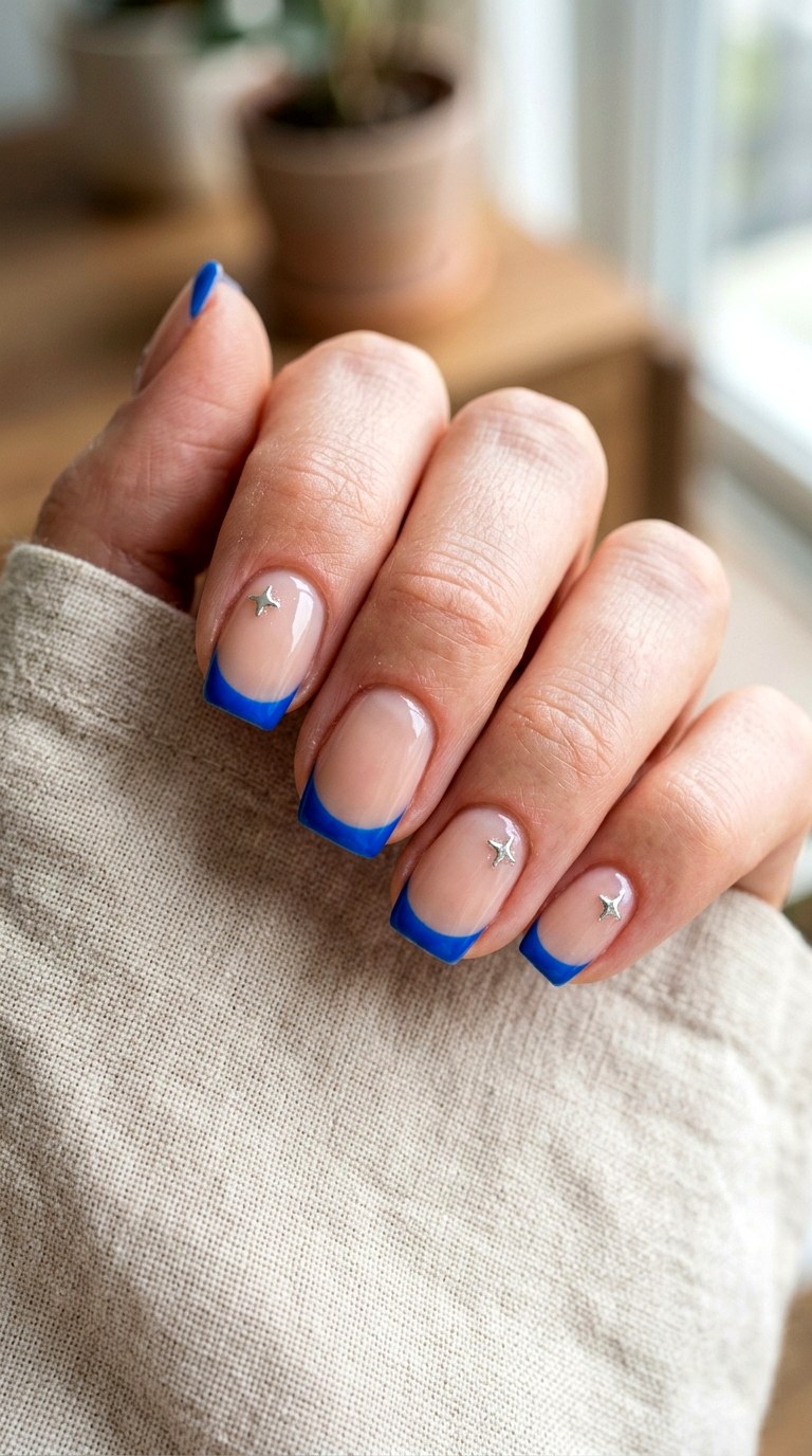 Blue French Star Short Nails - 24 y2k star short nail ideas