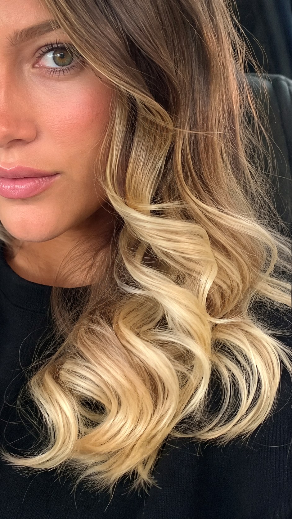 Buttery Blonde Tip Highlights - 21 blonde hair color highlights ideas