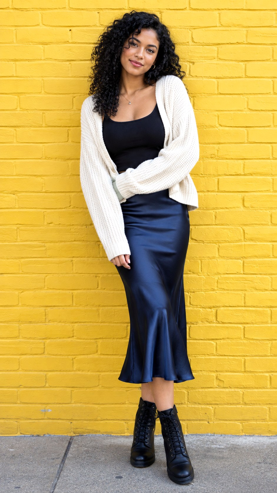 Chunky Cardigan and Slip Skirt - 24 early fall outfit look ideas