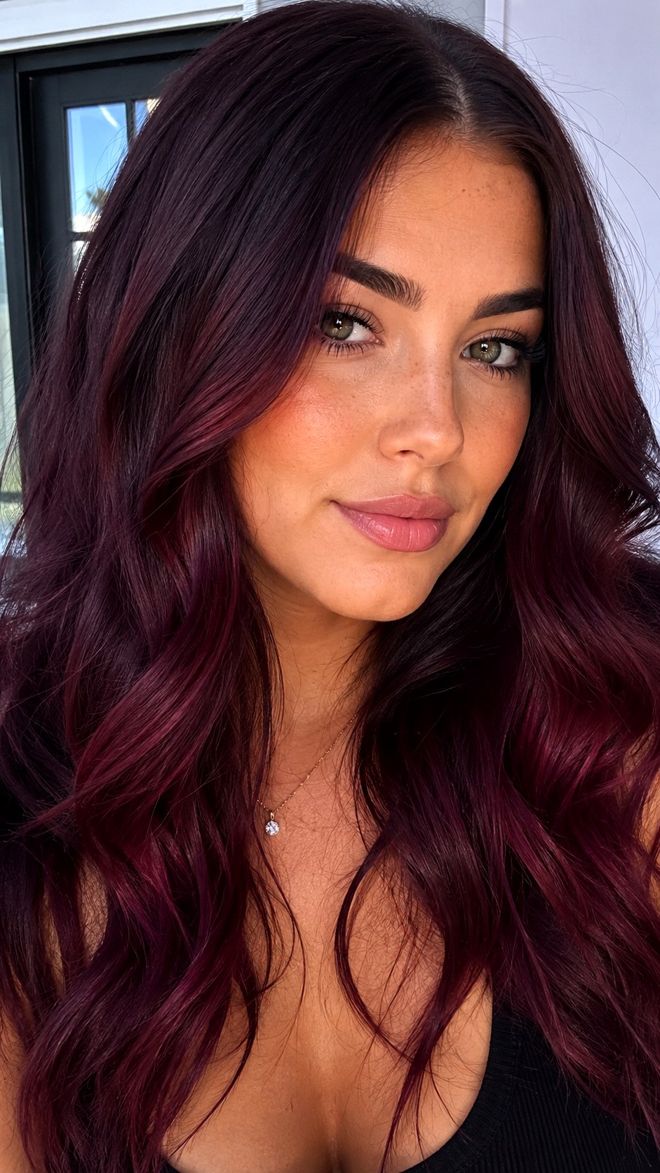 Deep Burgundy Melt highlights - 24 vivid hair color highlights ideas