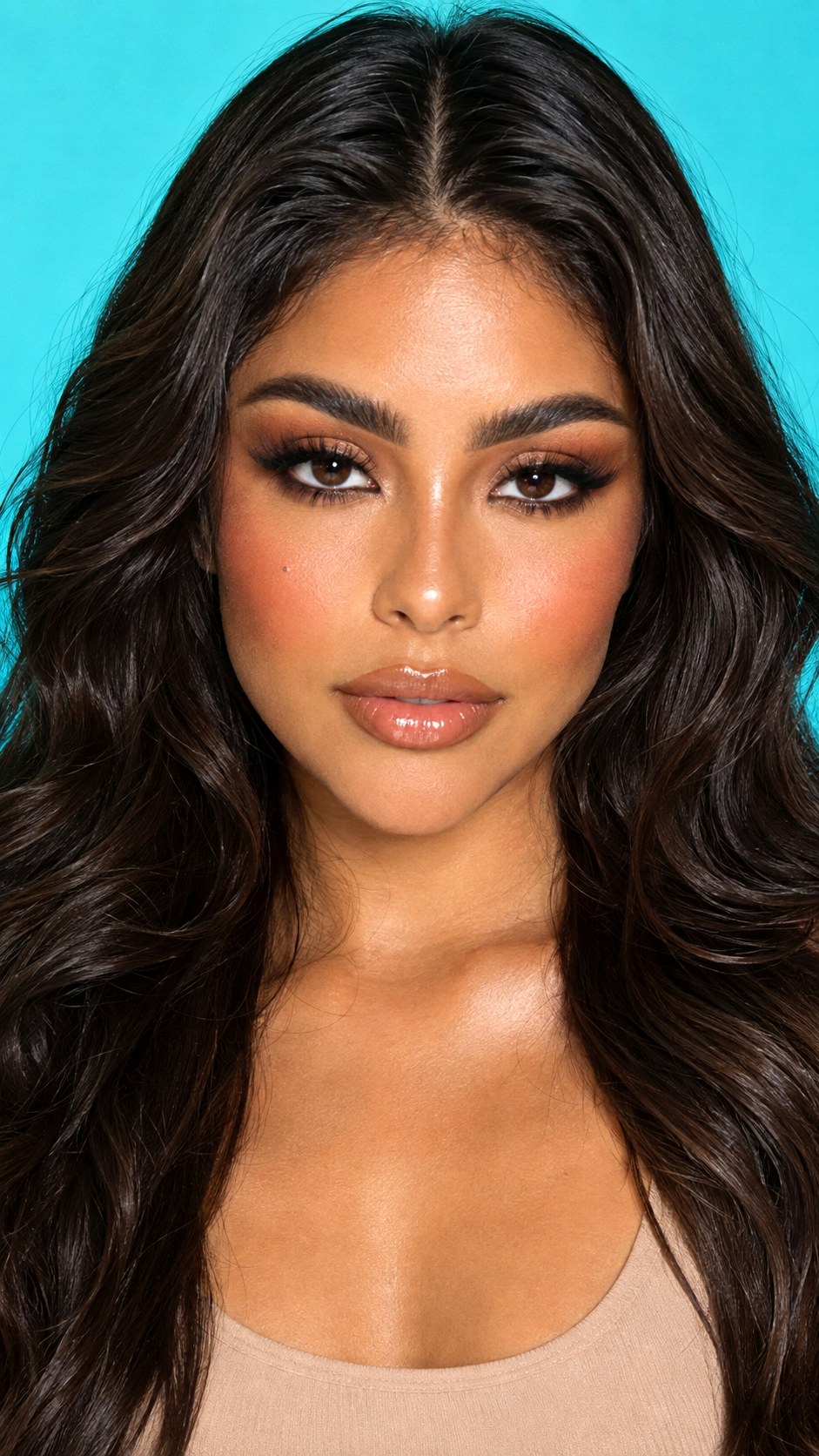 Fluffy Brows With Bronzed Makeup - 22 eyebrows make up ideas