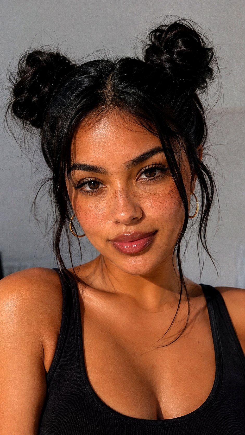 Iconic YK Space Buns - 22 y2k hairstyle ideas