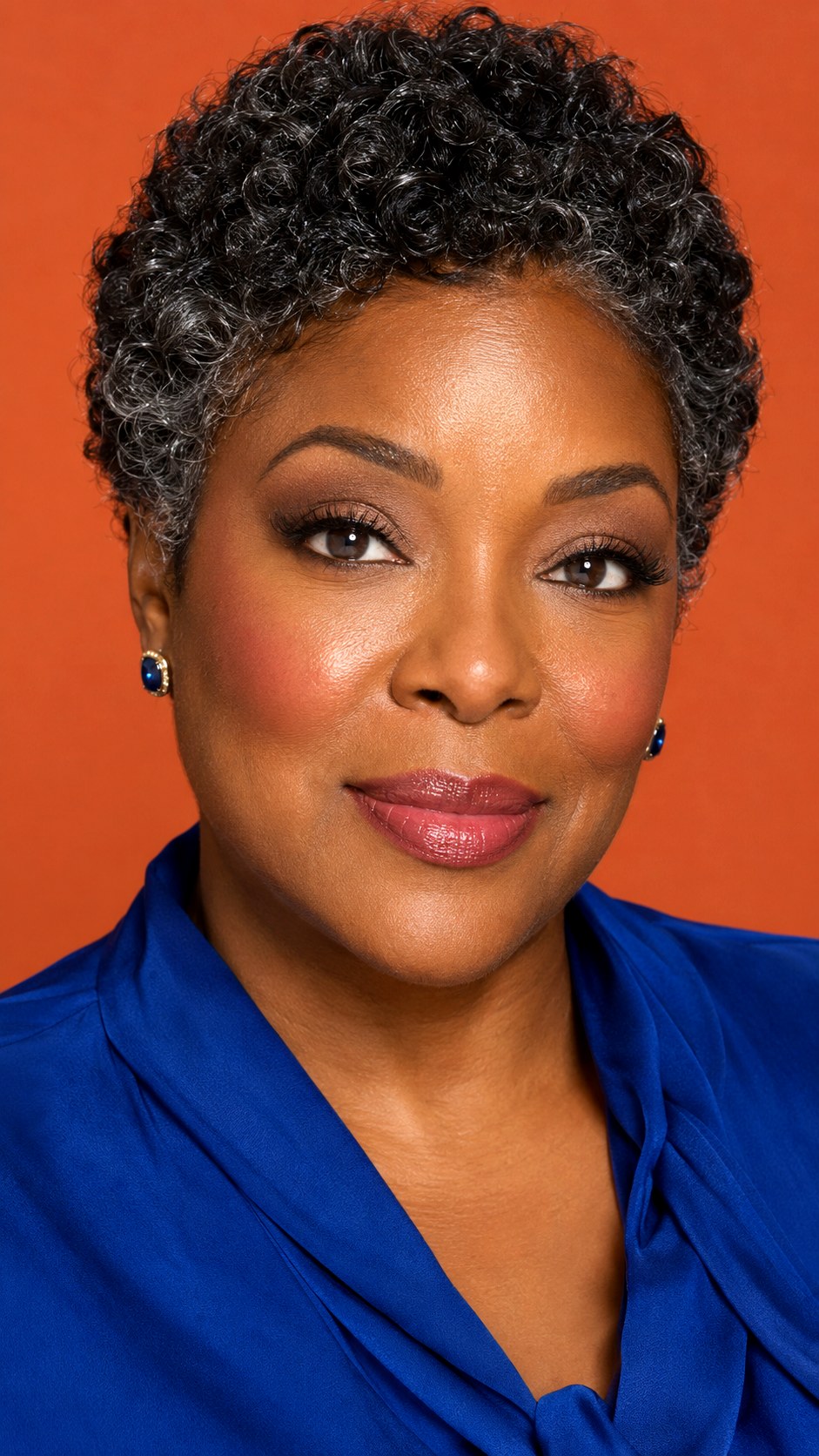 Mature Natural Brows With Satin Makeup - 22 eyebrows make up ideas