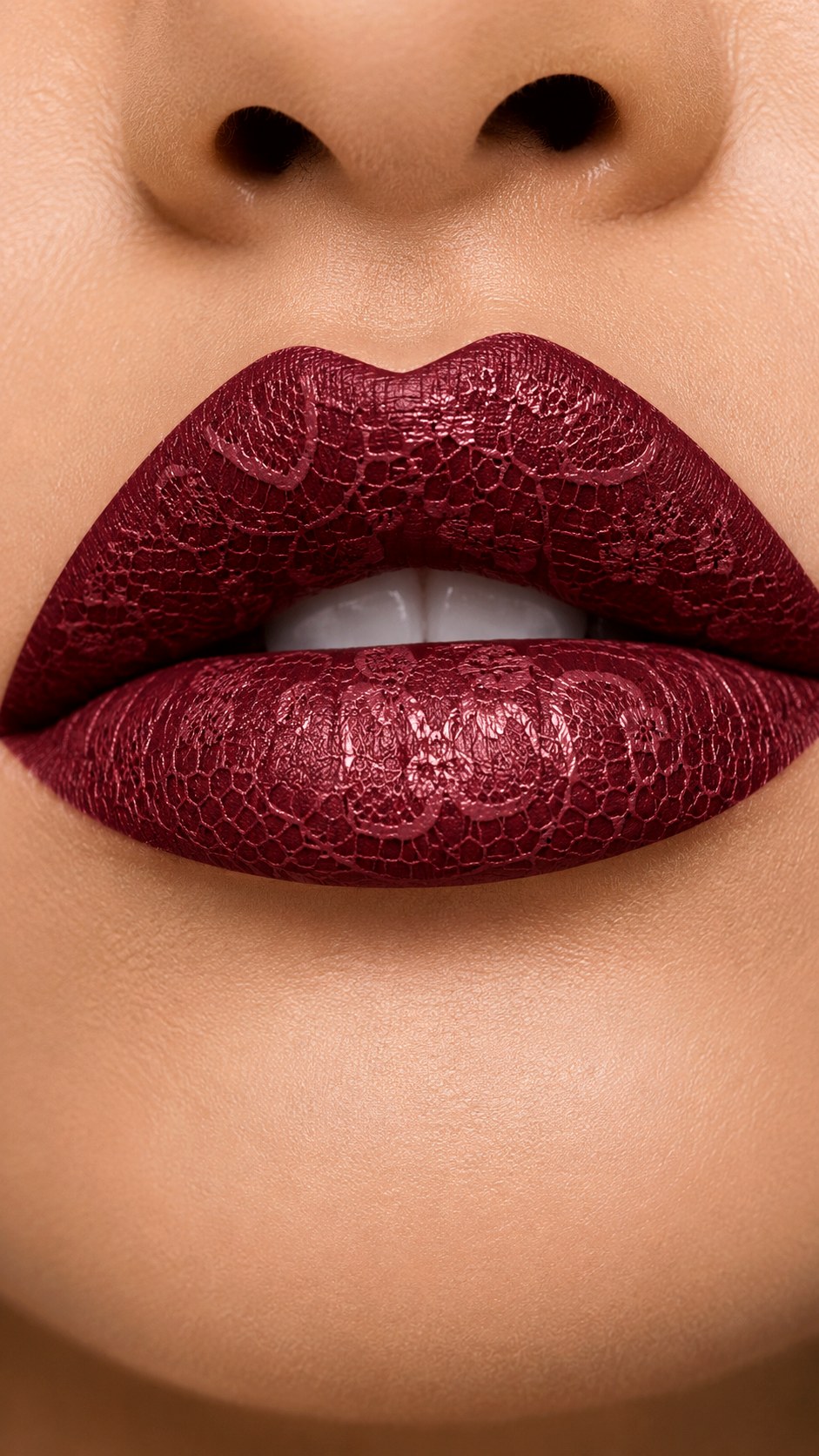 Romantic Lace Lip Art Overlay - 21 lace makeup ideas