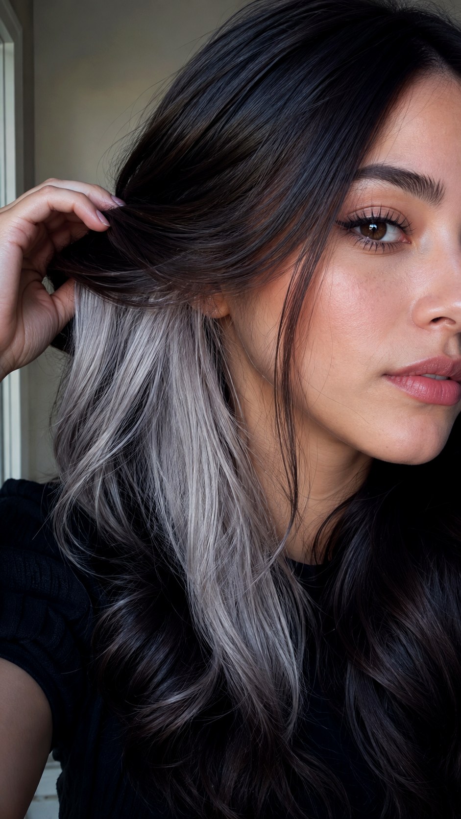 Silver Lining Underlights - 25 long hair highlights ideas