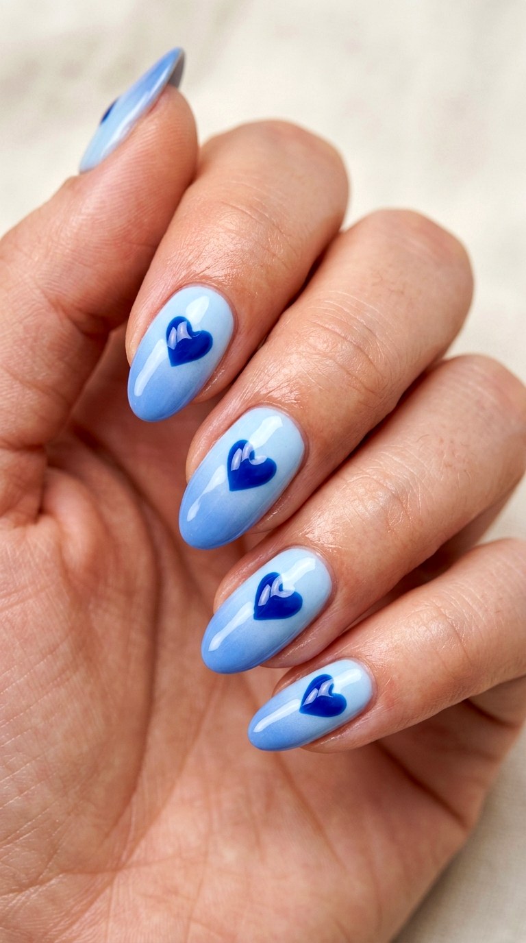 Soft Blue Heart Ombre - 21 soft blue hearts nail art inspiration ideas